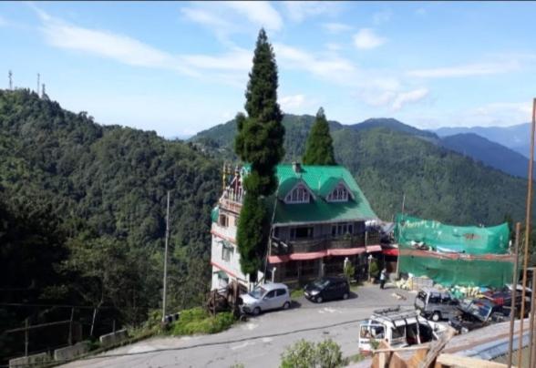 Tharbaling Homestay Darjeeling  Buitenkant foto