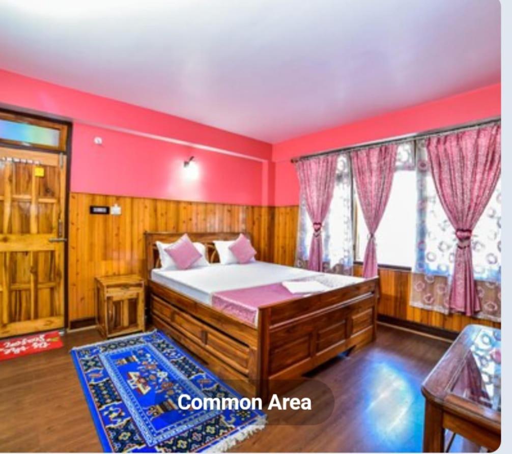 Tharbaling Homestay Darjeeling  Buitenkant foto