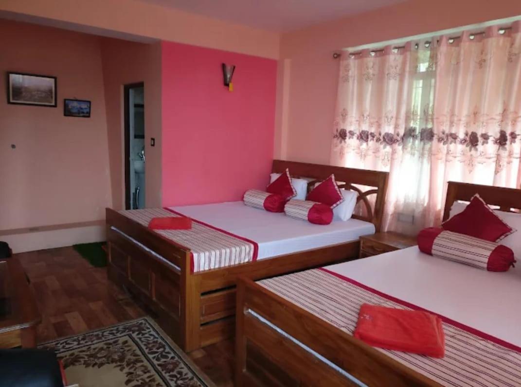 Tharbaling Homestay Darjeeling  Buitenkant foto