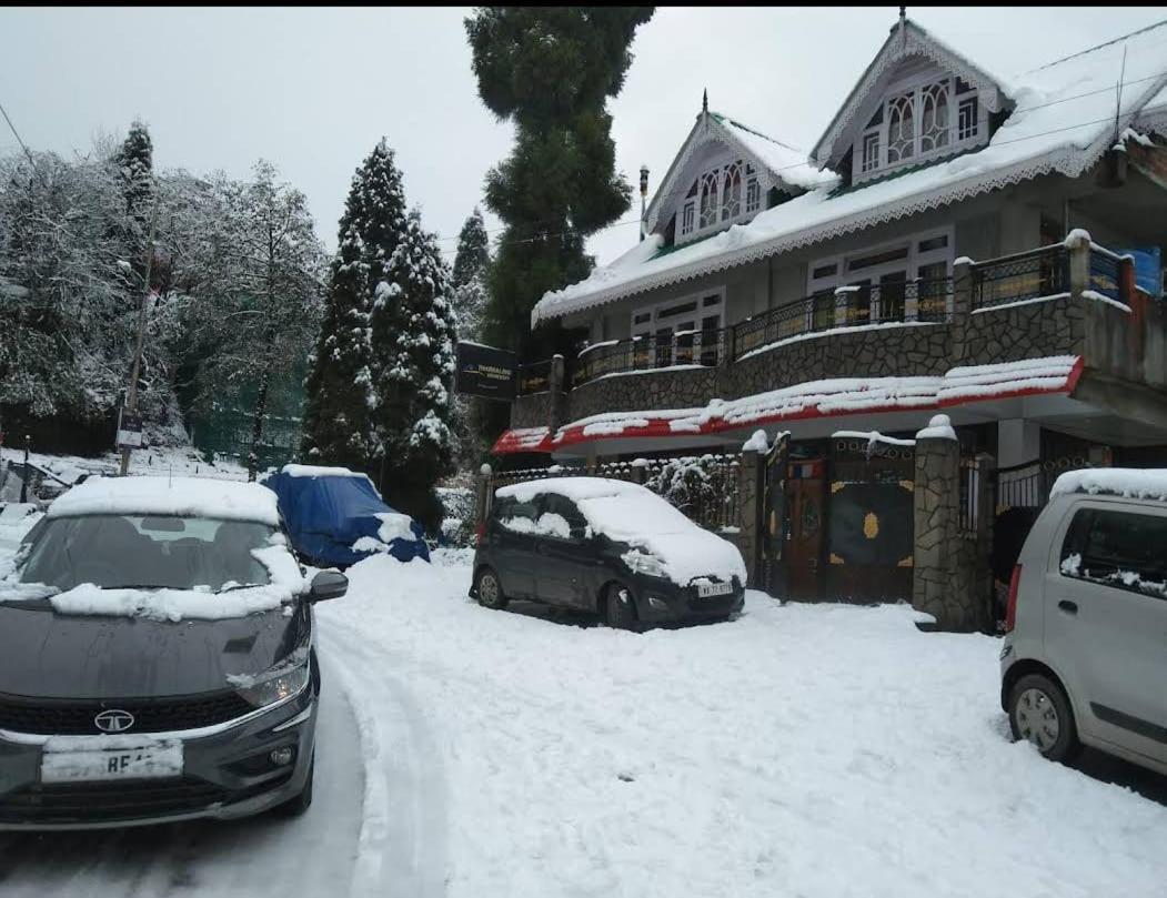 Tharbaling Homestay Darjeeling  Buitenkant foto