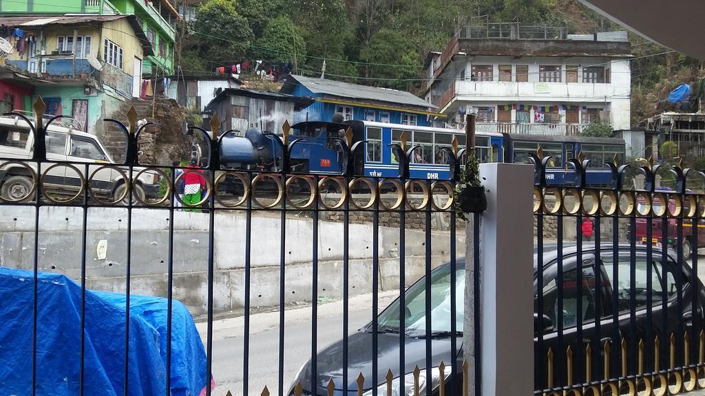 Tharbaling Homestay Darjeeling  Buitenkant foto