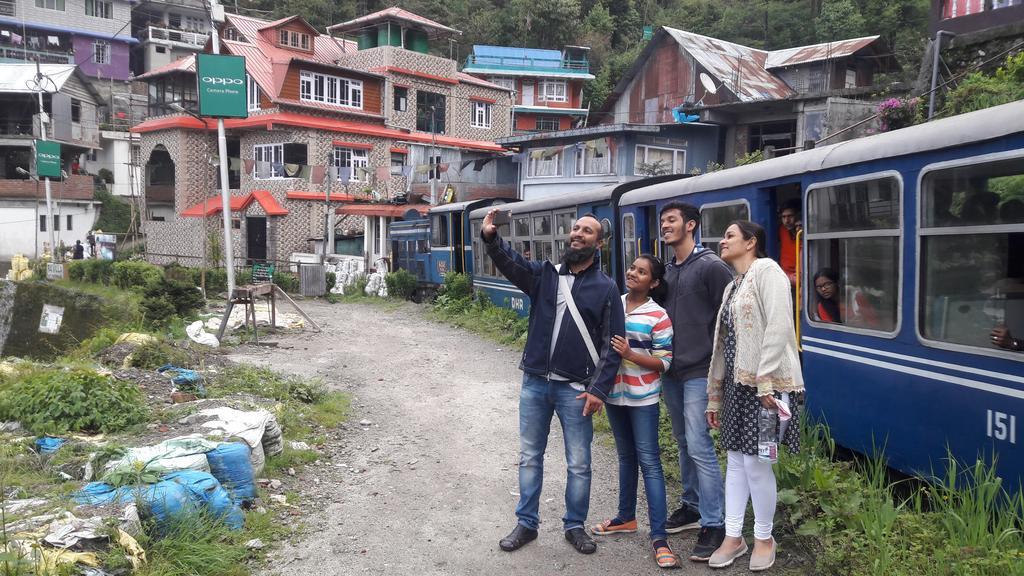 Tharbaling Homestay Darjeeling  Buitenkant foto