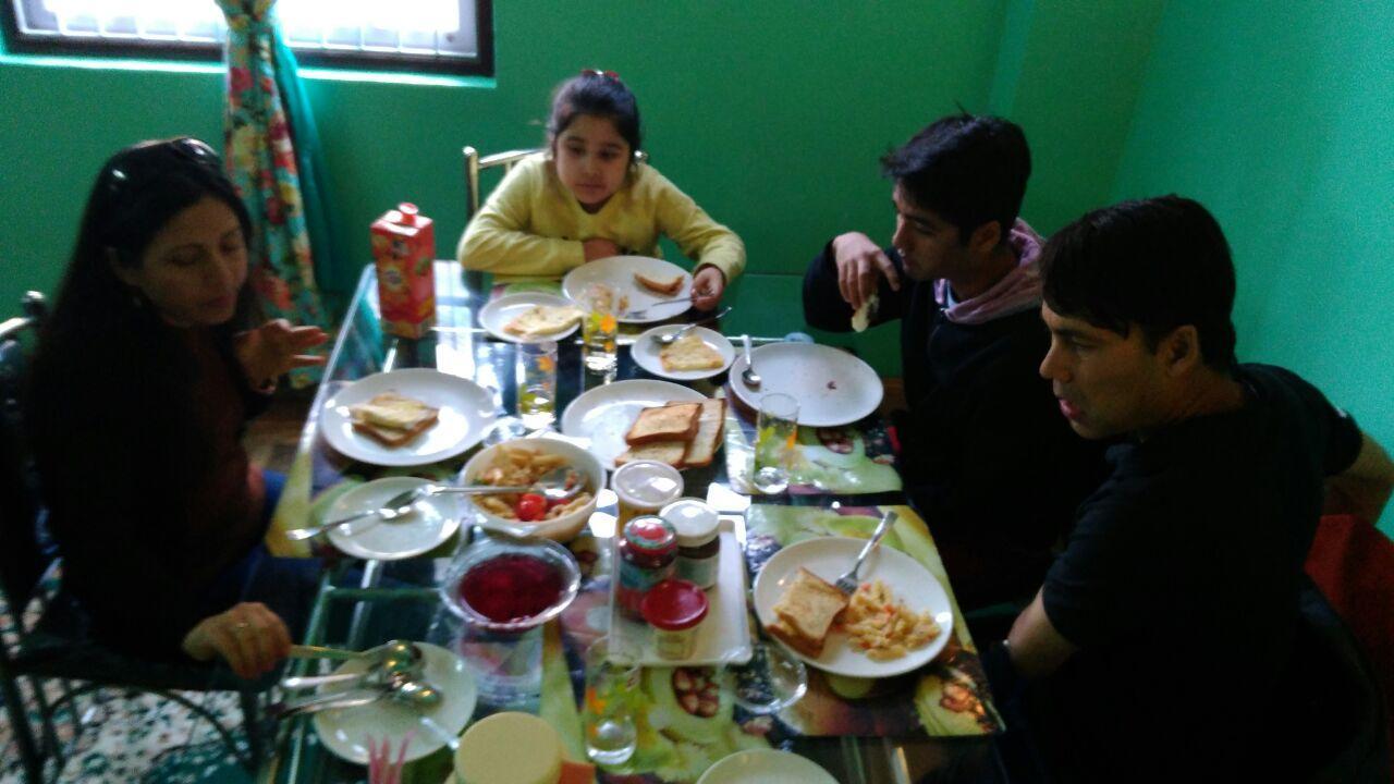 Tharbaling Homestay Darjeeling  Buitenkant foto