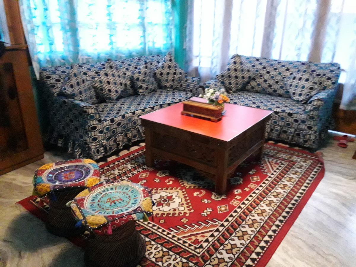 Tharbaling Homestay Darjeeling  Buitenkant foto